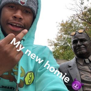 Meet your Posher, Wayne